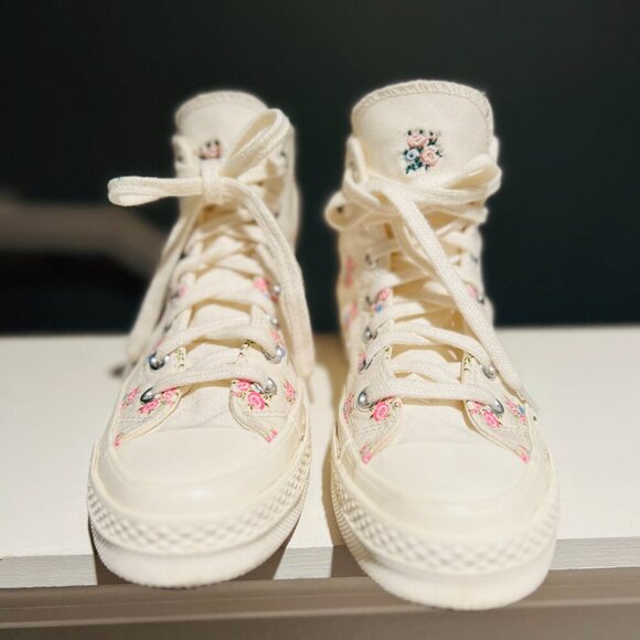 🌸 Converse Chuck 70 Platform Floral Lift – Size 5 USA, (A05193C) 🌸 - Picture 2 of 10